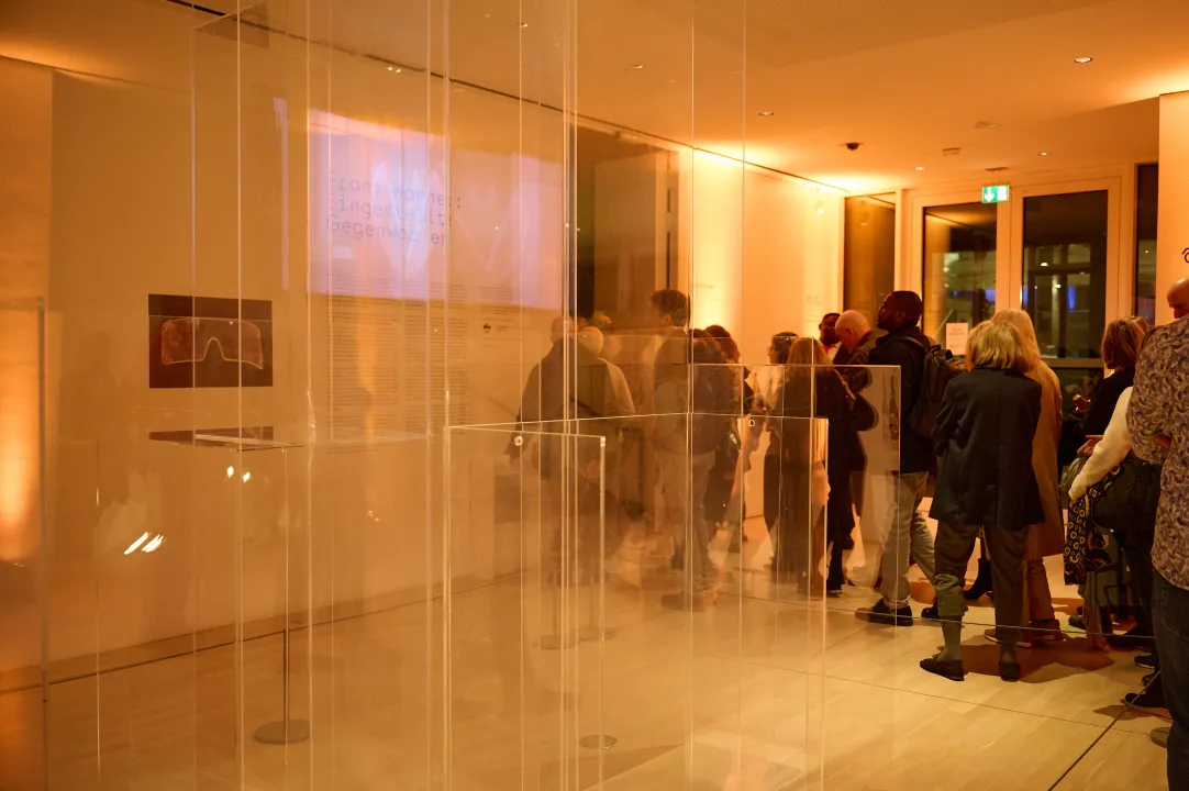 VARIOUS OTHERS – Contemporary Art Munich - Ausstellungsansicht, Franz Wanner. Eingestellte Gegenwarten, Städtische Galerie im Lenbachhaus und Kunstbau München 2026. Foto: Ernst Jank © Franz Wanner